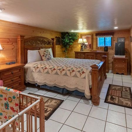 3 Bed 2 Bath Vacation Home In 브라이슨시티 외부 사진