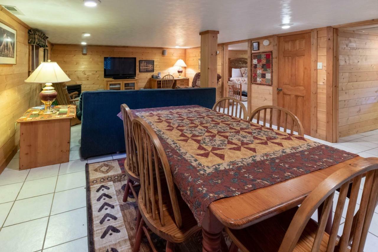 3 Bed 2 Bath Vacation Home In 브라이슨시티 외부 사진