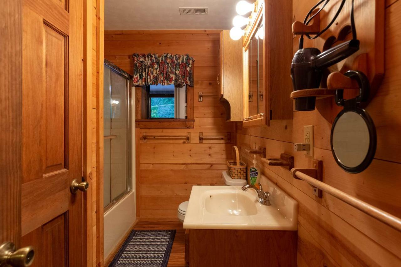 3 Bed 2 Bath Vacation Home In 브라이슨시티 외부 사진